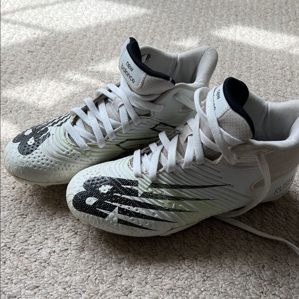 New Balance lacrosse cleats men’s size 7.5